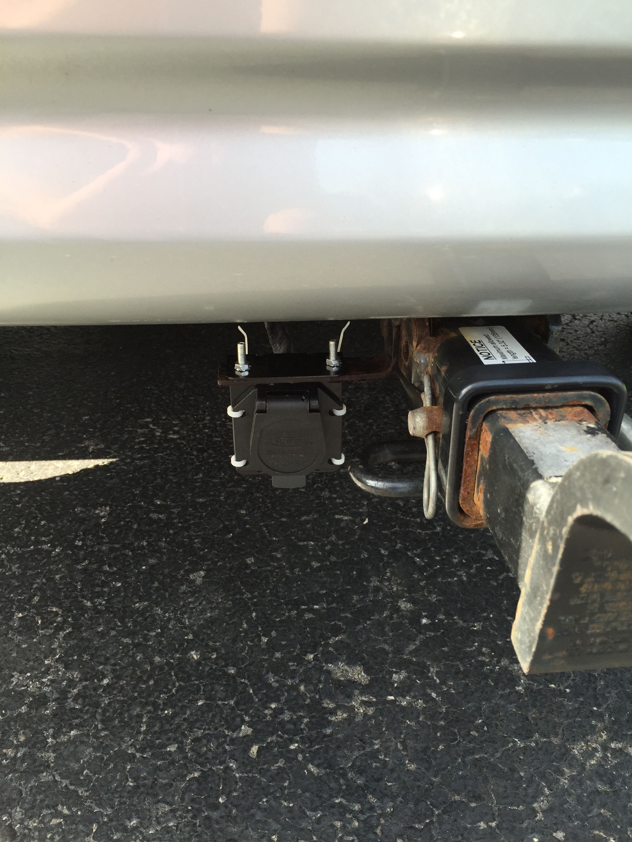 Towbar Wiring: Reverse Light For Trailer Surge Brakes ... trailer wiring diagram 7 pin to 4 pin 