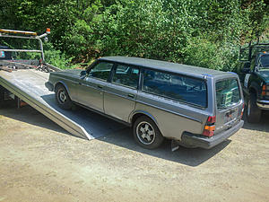 New to me 1984 volvo 245 with a 302 swapped-img_0240.jpg
