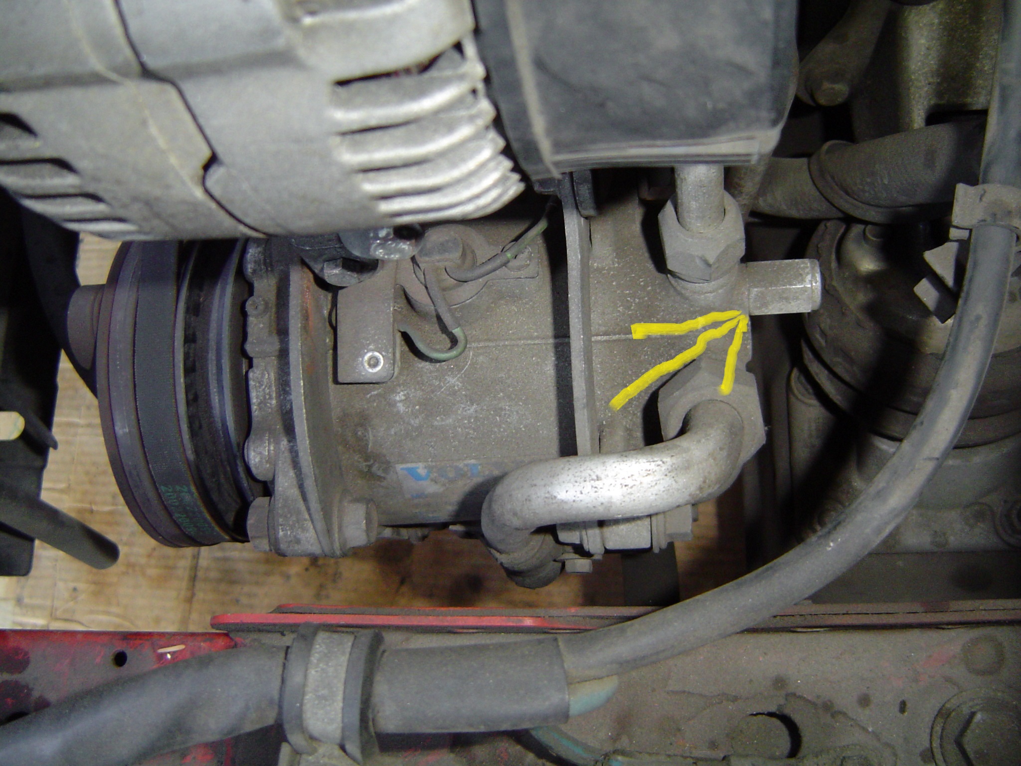940 High Side Port, Where is it? - Volvo Forums - Volvo ... 1990 volvo 740 fuse diagram 