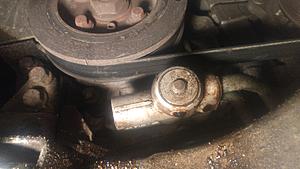 1997 Volvo 850 T5 passenger side oil leak-1223172253.jpg