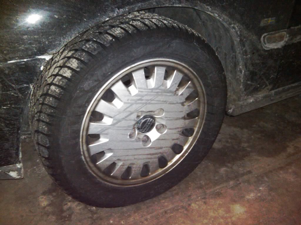 Name:  FrontTire.jpg
Views: 1325
Size:  107.4 KB