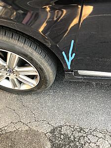 2017 XC60 - small exterior panel by the front wheel is lose-inkedimg_0088_li.jpg